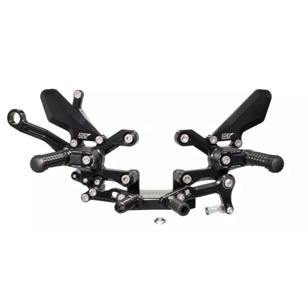 Commandes reculées ARP X-Type pour Aprilia RSV4 18-20/Tuono V4 18-20